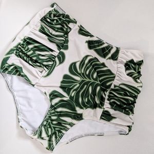 Kortni Jeane Leaf Print Bottoms